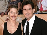 Denise Richards, con la cual Charlie Sheen tuvo otras dos hijas, estará a cargo de la custodia temporal de los hijos de su ex con Mueller